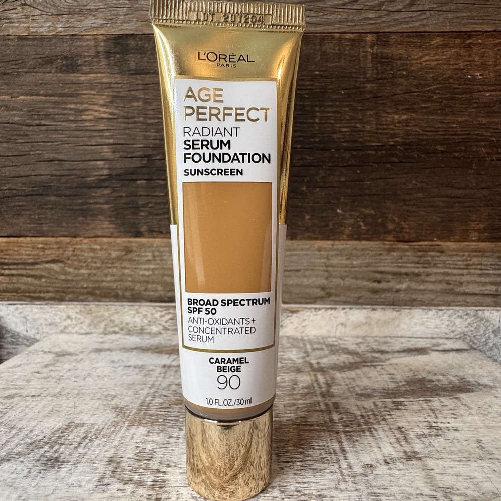 L'Oréal Age Perfect Radiant Serum Foundation #90‎ Caramel Beige | EXP 1/26 | $17
